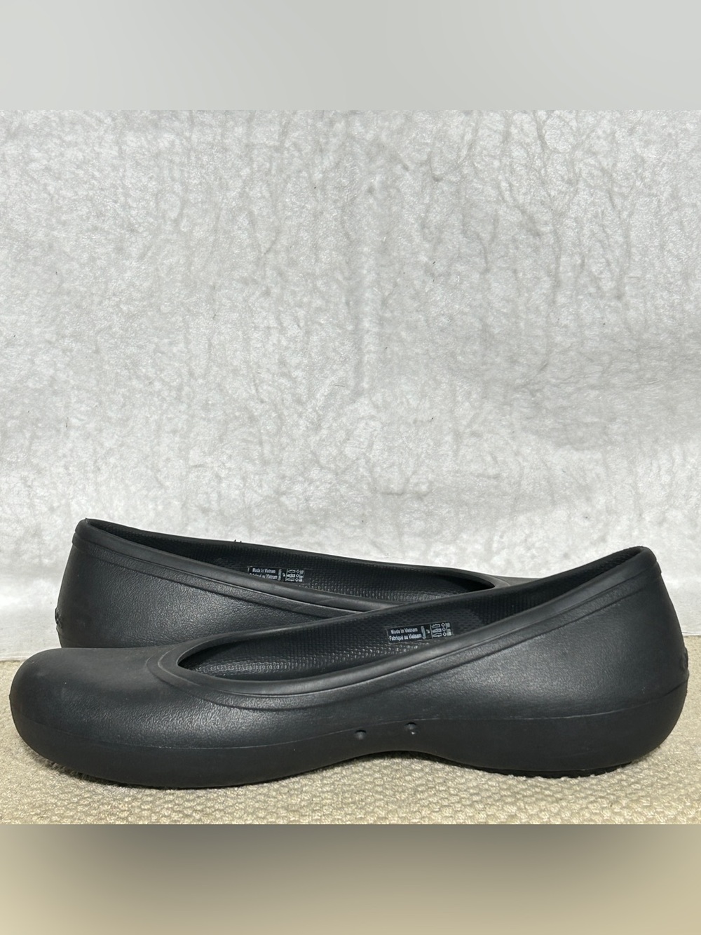 Crocs Womens Black Lightweight Slip Resistant SlipOn Work Ballet Flat Shoes SZ 7 - Picture 7 of 11